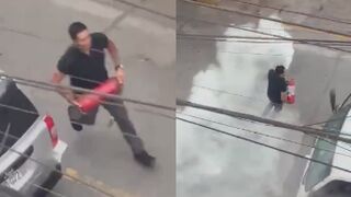 This Fire Extinguisher Makes Street Fights 10x Better