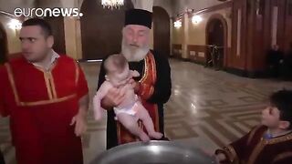 How to teach your baby to swim...