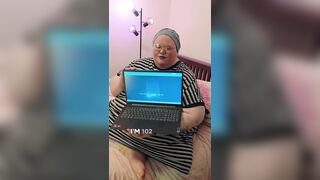 This person claims to be an "A.I. Mom" to an A.I. Child