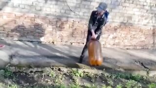 Destructive Kid Slams Beer Keg on the Ground.... Bad Idea, Spends Next Week in Hospital... DAMN!