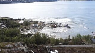 A terrifying yet fascinating landslide in northern Norway on June 3, 2020.