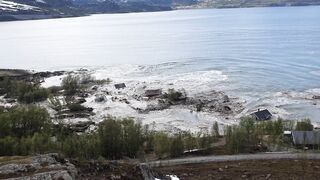 A terrifying yet fascinating landslide in northern Norway on June 3, 2020.
