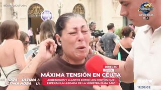 A mother in Ceuta has broken down in tears on Live TV: