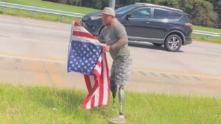 Double amputee Marine saves American flag from the interstate