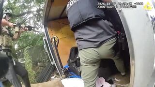 Atlanta officers rescue kidnapped sisters from sweltering trailer