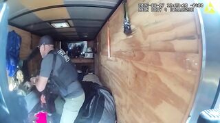 Atlanta officers rescue kidnapped sisters from sweltering trailer
