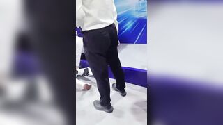 A.I. Robot finally acting like a real human. Crashing out