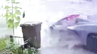 Violent multi-car crash in Upper Manhattan leaves at least 3 hurt (More Footage)