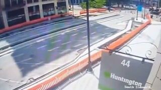 DAMN: Chase Building in Ohio Blown Up... 2 people Still Missing.