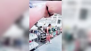 Female Walmart Shopper turns into a Chicken after Police Deal with Her