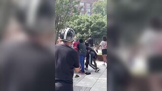 Deadly Atlanta stabbing in broad daylight shocks witnesses