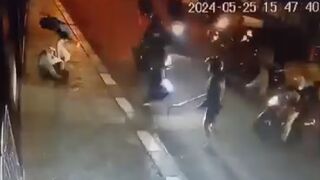 Man Surrounded by Gangsters is Stabbed 12 Times in the Street (2 Angles)