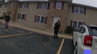 Watch what this Female Cop does under pressure