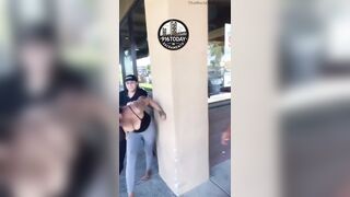 Wing Stop employees don't take it from feral melanin trash