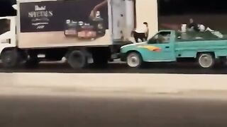 Egyptian Gang Pulls Off ‘Fast & Furious’ Style Chicken Heist