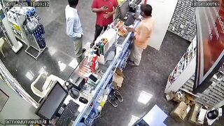 37-Year-Old Man Dies Of Cardiac Arrest In Medical Store In Hyderabad, CCTV Footage Goes Viral