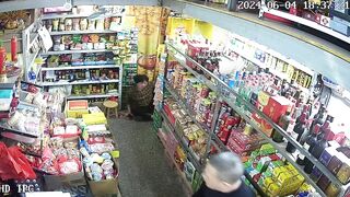 Man Beats Woman Store Owner in China....not India this Time