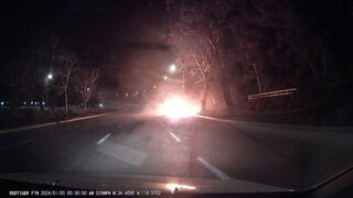 Speeding Driver goes to Pass a Cop and Burns Alive (USA)