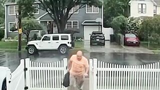 Staten Island man struck by lightning while walking to a dentist appointment.