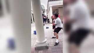 Fight break out at Premium Outlets in Orlando