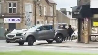 WILD DAYLIGHT RAID as BALACLAVA GANG RAMS UK PAKISTAN JEWELLERS