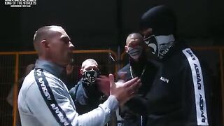 Simon "The Savage" : "You see what I do!"