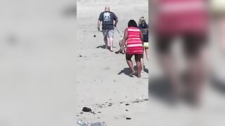 Sen. Mark Kelly daughter dog locked onto a baby sea lion, and the sea pup died