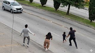 A random stranger acted faster and more bravely than his own parents!