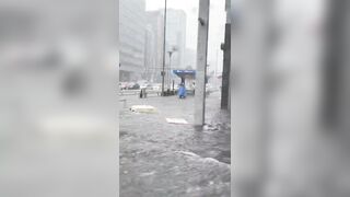 End Times yes? 104.5 mm of rain was unleashed in ONE HOUR, the highest total since records began being kept in 1890.