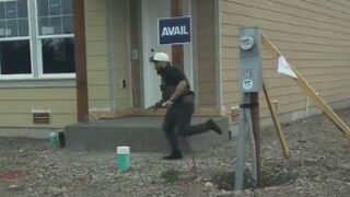 Illegal aliens took off running when ICE Seattle surged into a neighborhood