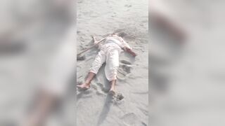Pakistan: Urdu..Man is Executed with IFnal Point Blank Shot from AK