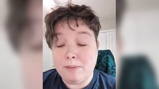 Why does this suicidal creature have access to internet?