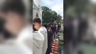 Pig's head brought during Friday prayer at Lithuania's Kaunas mosque