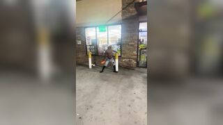 Man Attempts to Steal From Atlanta Store