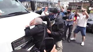 chunky anti-ICE protester in NJ who throws herself on an ICE vehicle