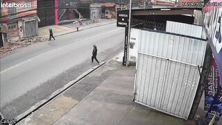 Tragic Accident in Brazil: 74-Year-Old Man Crushed By Concrete Marquise
