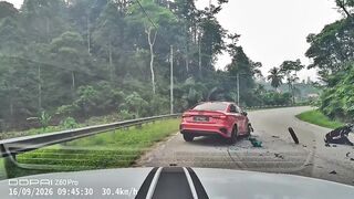 Wild Dashcam Footage: Illegal Motorcycle Race Ends in Violent Crash