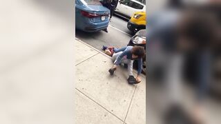 Knife-wielding woman ambushes another from behind in NYC