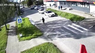FAFO: Drunk Attacks Cars for No Reason… Driver Puts Him to Sleep