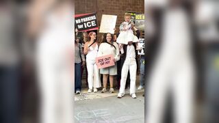 This is the most pathetic ICE protest I've ever seen!
