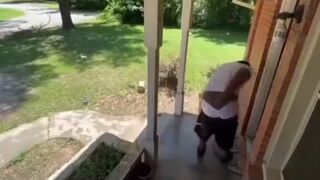 Package thief sh*ts himself
