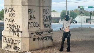 Anti-ICE rioters are now out spraypainting “KlLL DONALD TRUMP” on columns at the site