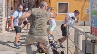 Youtubers Hunting Pickpockets In Venice, Italy