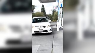 Karen Screams at Fuel Tank Driver for ‘Blocking’ Her Exit