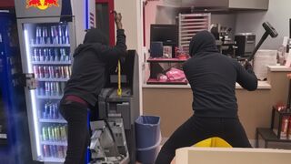 An attempted ATM robbery at the CITGO gas station on grand and Ashland
