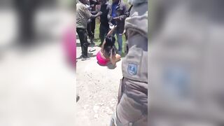 WOMAN reportedly TRIES TO STEAL PHONE — FAILS and gets BRUTALLY BEATEN