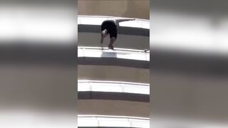 India MAN LEAPS from 43RD FLOOR as PEOPLE PLEAD with him NOT TO JUMP