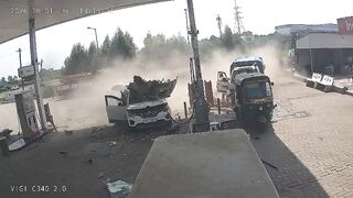 Car explodes while being refueled with CNG