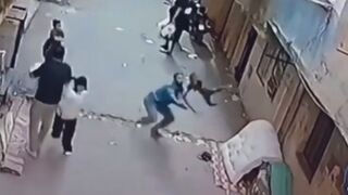Man’s miraculous catch saves child after balcony fall in Egypt