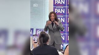 Kamala wonders where her applaus is after delivering what she thought was killer line